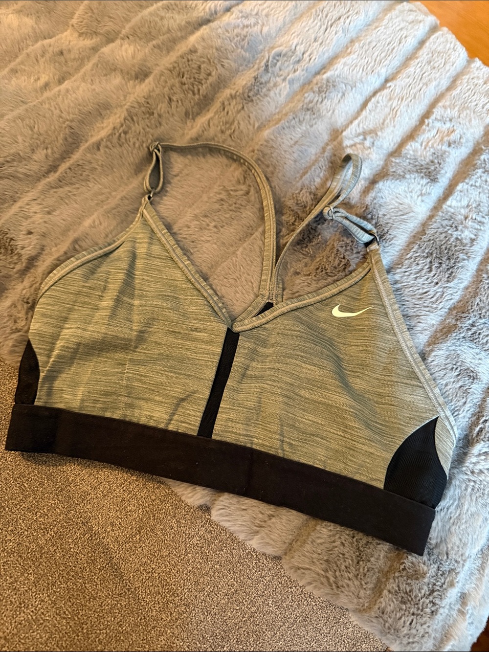 Nike Sage Green & Black Light Support Sports Bra